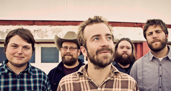 trampled by turtles main